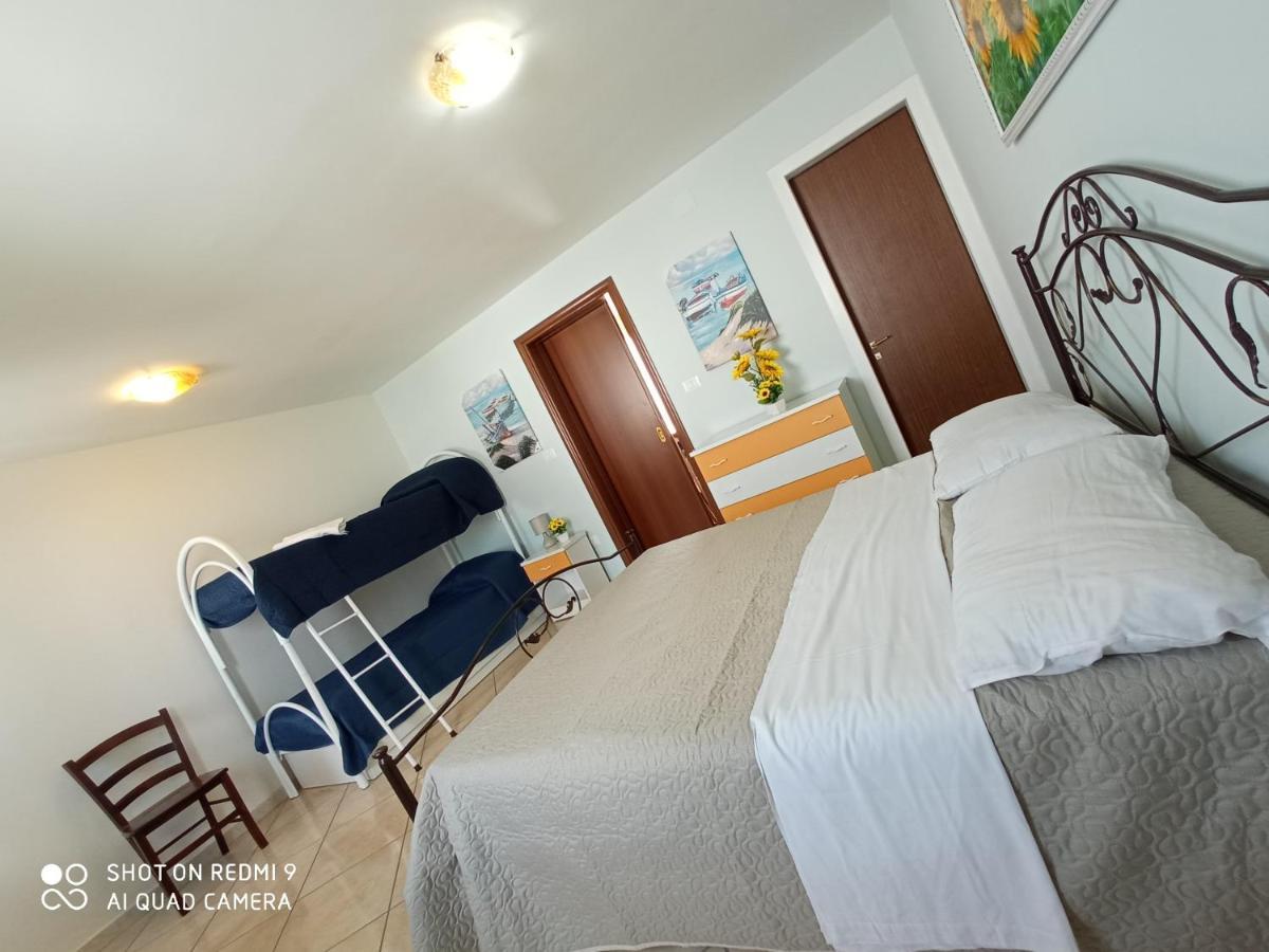 Residence Poseidon Lido Marini Esterno foto