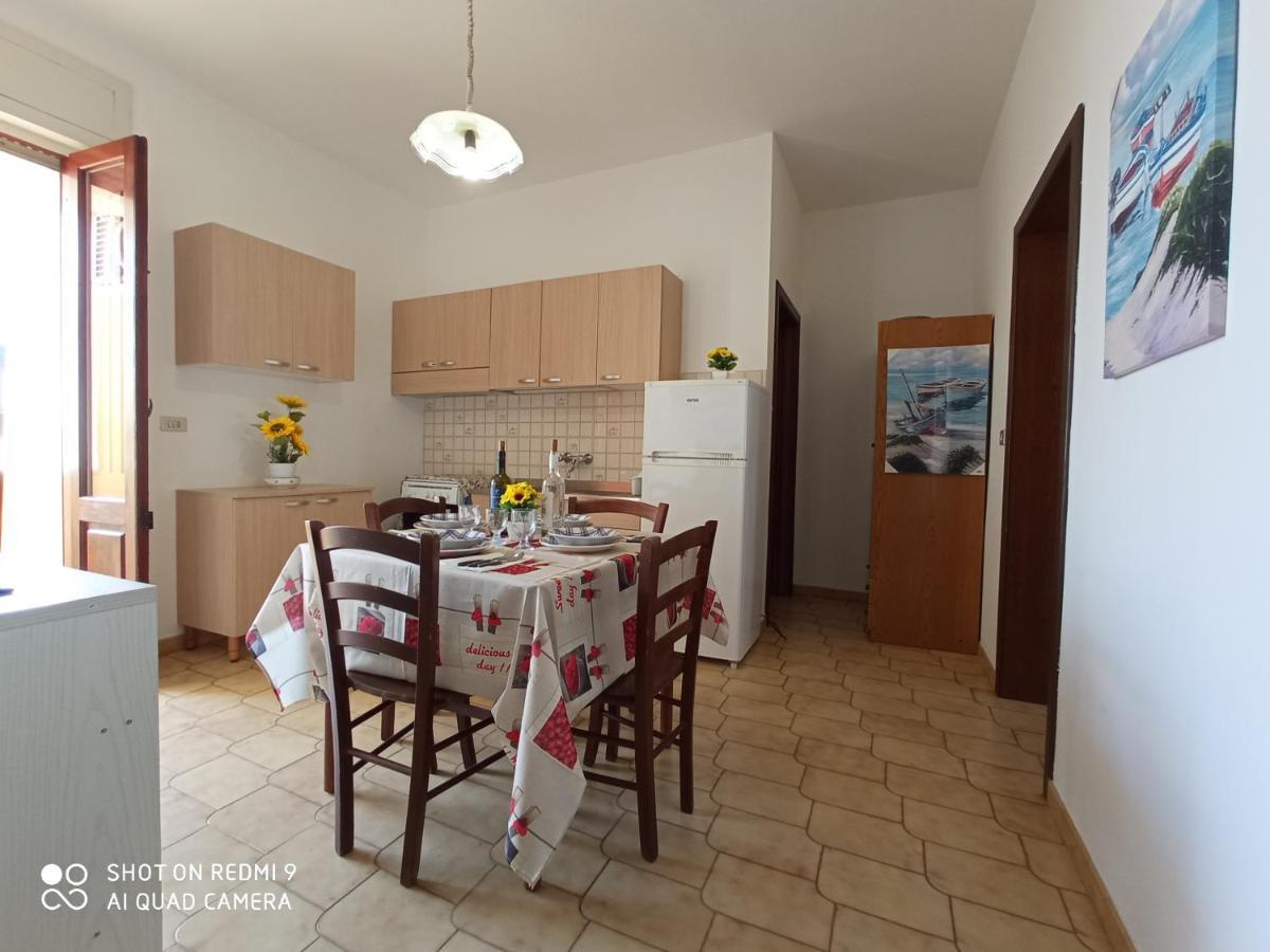 Residence Poseidon Lido Marini Esterno foto